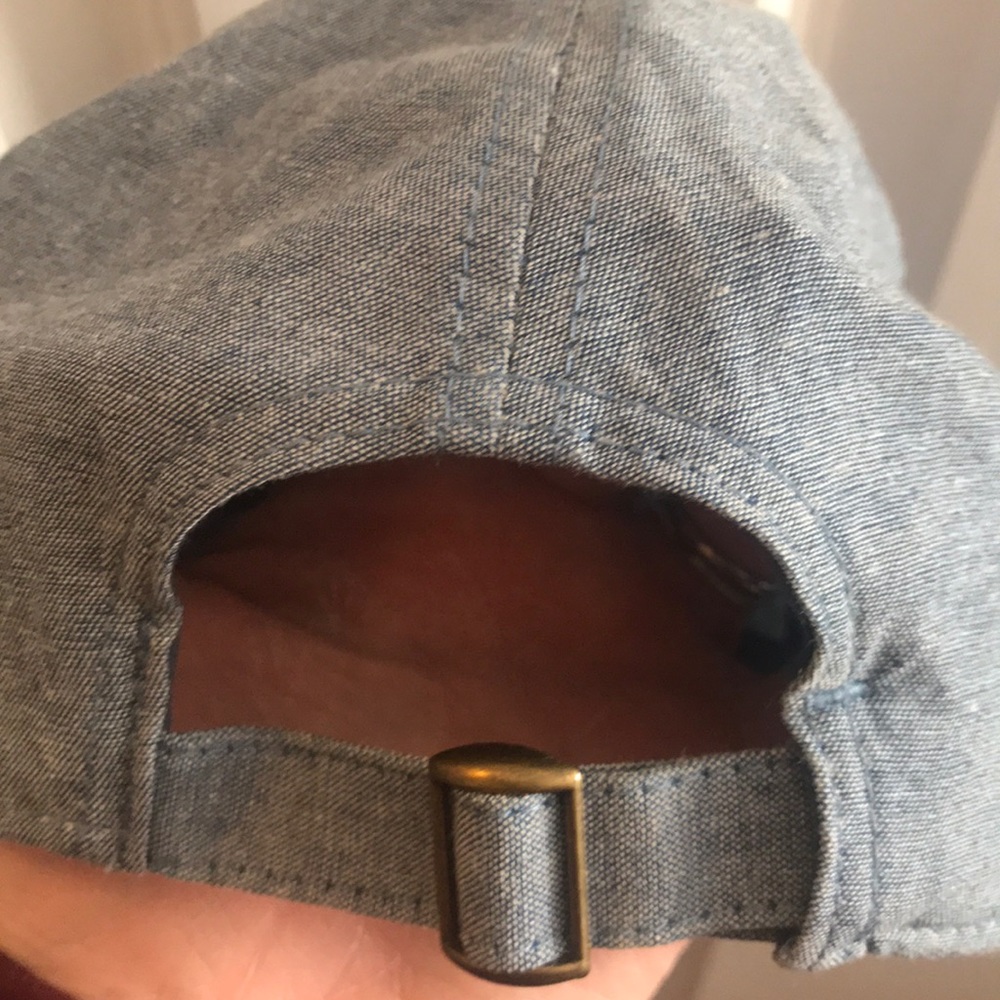 Pineapple hat - Picture 2 of 2